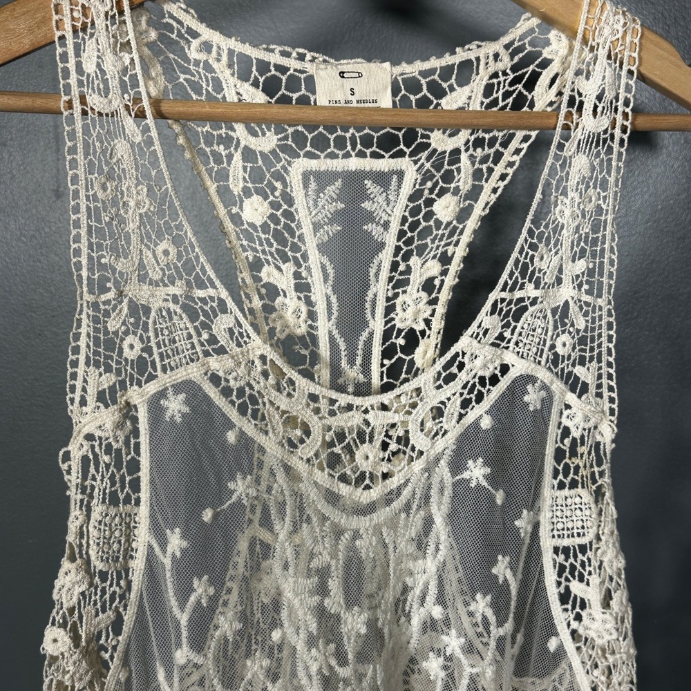Anthropologie Pins & Needles Tank Small Ivory Lace Sheer Crochet Boho Festival - Picture 11 of 16
